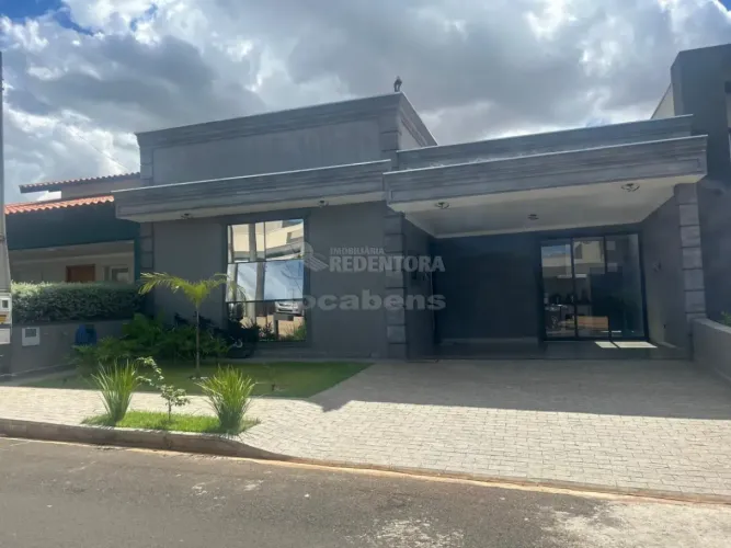 Casa para Venda No bairro Residencial Figueira II