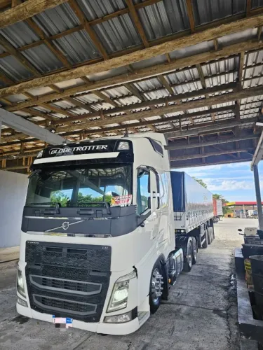 Volvo FH 460 6x2 Globettroter