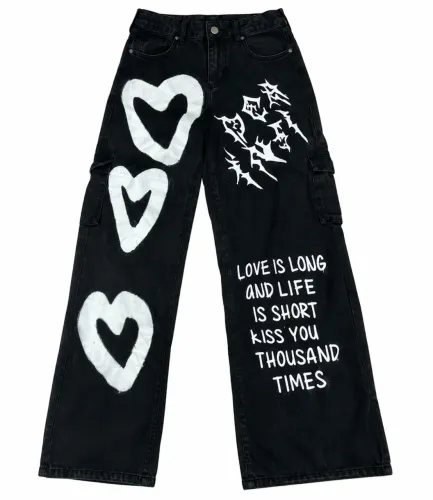 calça jeans cargo estampada