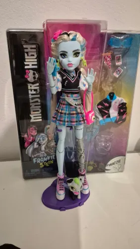 Monster high frankie basica g3