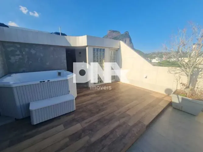 Cobertura : / Residencial / Barra da Tijuca