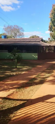 Vendo chácara de 2.800 metros quadrados