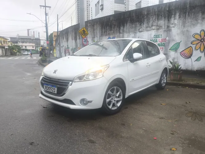Peugeot 208 Active Pack 1.6 Flex 16V 5P Aut. 2015