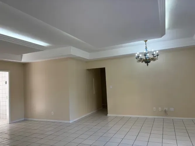 Condomínio Central Park 167m² c/ 4 Quartos sendo 2 Suítes Modulados e Climatizado