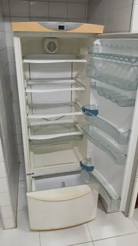 Geladeira Brastemp Clean 330L 127V (Sem Freezer) - Modelo BRF36 - Perfeito Funcionamento