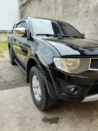 Mitsubishi L200 Triton HPE 3.2 CD TB Int.diesel AUT 2012