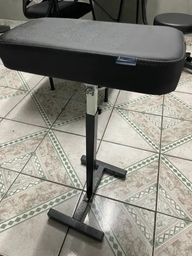 Apoio de braço para tatuagem