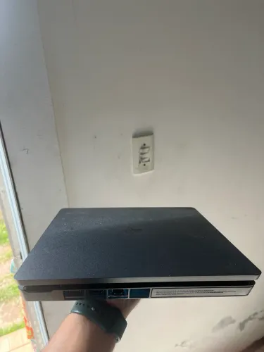 Ps4 slim