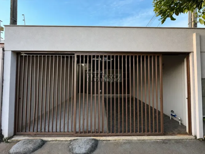 Casa à venda e locação na região leste de Londrina - Jardim Guararapes