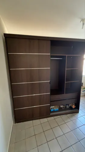 Guarda-Roupa Casal 2 Portas de Correr | Grande