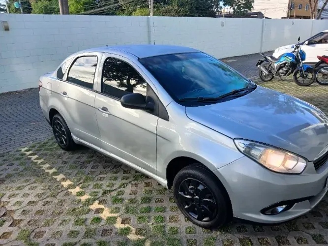 Fiat Grand Siena Attrac. 1.4 EVO F.flex 8V 2013