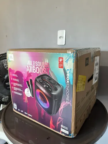 JBL PARTYBOX ENCORE 2 com microfones ( KARAOKÊ )