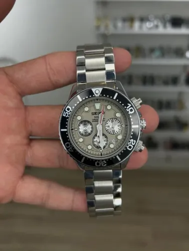 Relógio Seiko UY66