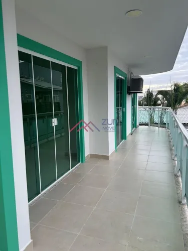 Apartamentocom 99,16m² para locação no Bairro Novo Portinho, Cabo Frio-RJ.