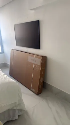 TV Samsung The Frame 50? QLED 4K - com defeito
