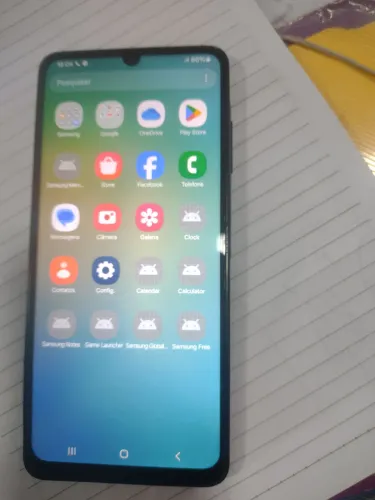 Celular A06