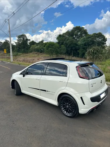 Fiat Punto Blackmotion 1.8 Flex 16V 5P. 2014