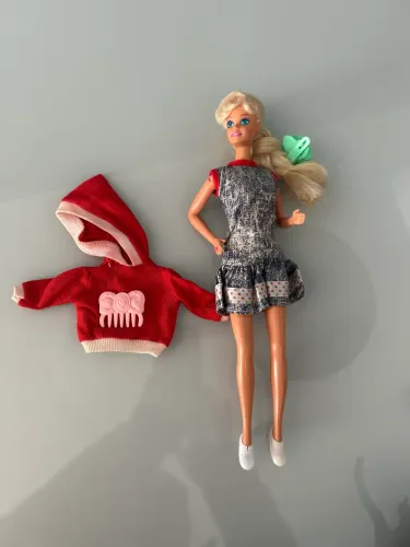 BONECA BARBIE