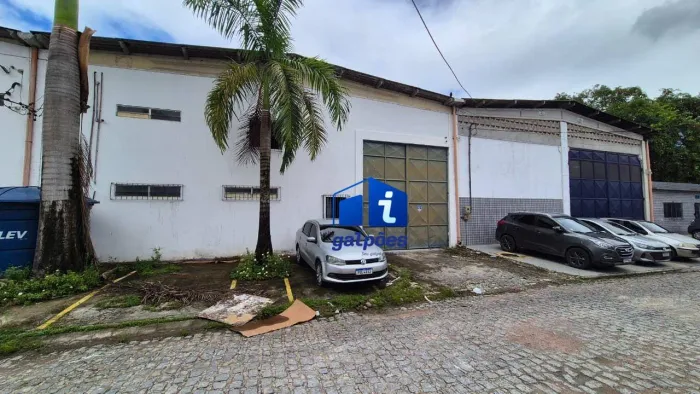Galpão com 400 m² em Santo Aleixo - Jaboatão dos Guararapes/PE