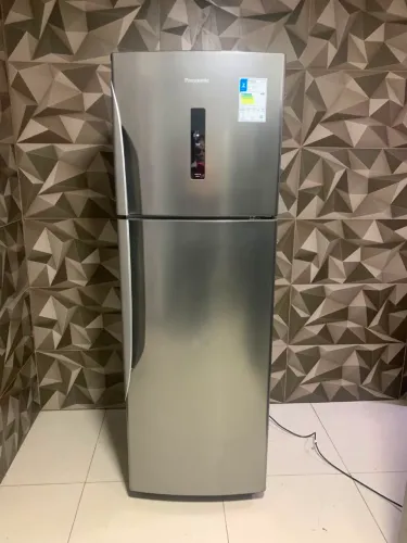 Geladeira Panasonic