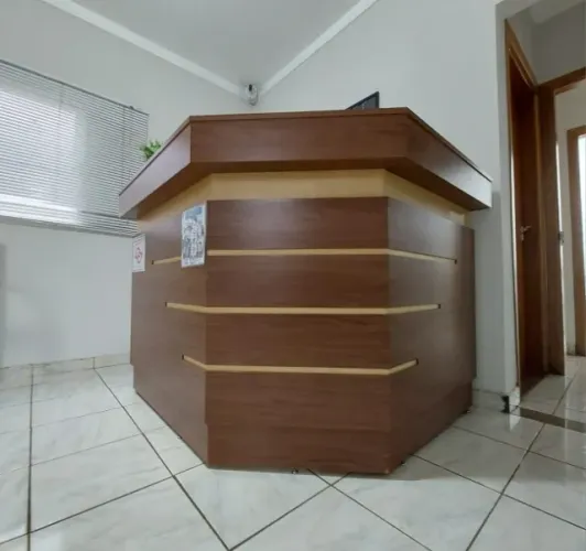 VENDO - BALCÃO PARA RECEPÇÃO COMERCIAL