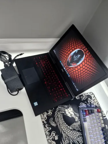 Notebook Dell Gamer i7 | 16Gb DDR4 | 1.2Tb | GTX 1050Ti | Teclado Retroiluminado | FULL HD