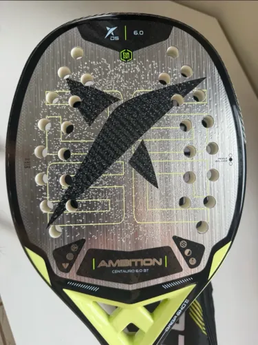 Raquete de beach tennis, excelente estado.