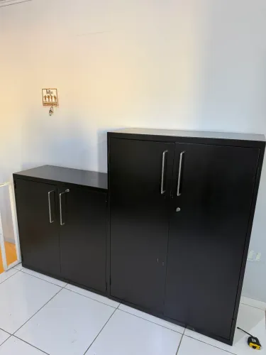 Kit de Armários de aço - Preto