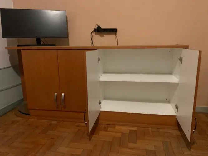 Armário suspenso para quarto / sala