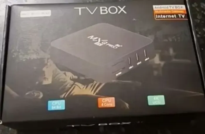 Tv stick box na caixa