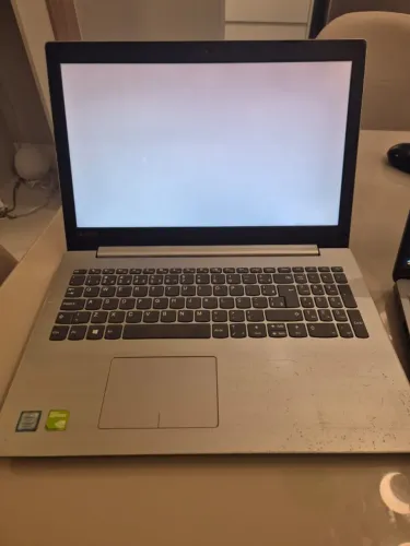 Notebook Lenovo i7 Rápido | 8GB RAM | SSD + HD | Placa de Vídeo + Kit Sem Fio