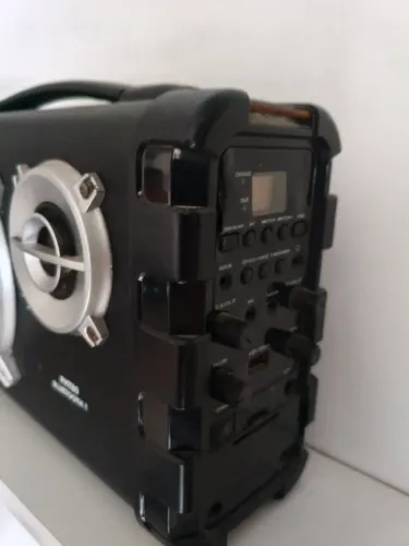 Vendo caixa de som Philco 