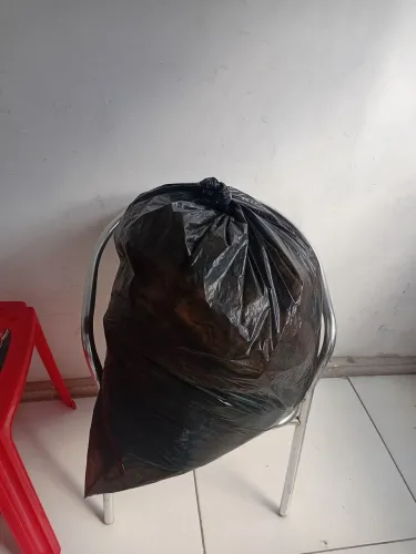 Doação de roupas femininas 