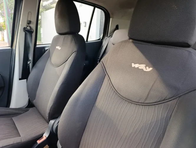 Fiat Uno WAY Celeb. 1.4 EVO Fire Flex 8V 5P 2012