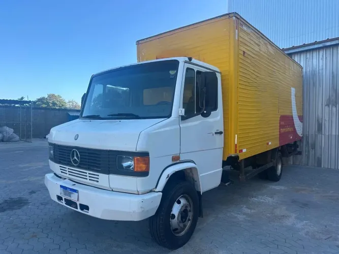 Mercedes 710 C/Bau 2010/11