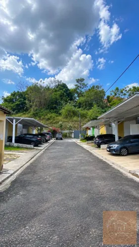 Vendo Casa Residencial Vila Regina - Nova Cidade