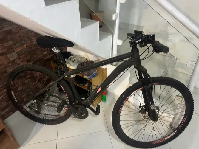 Bicicleta Aro 29 alumínio