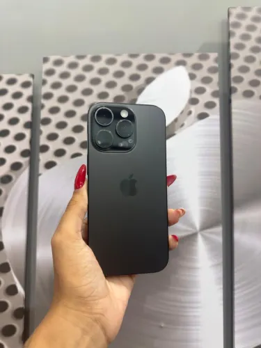 Smartphone Apple iPhone 16 PRO 256GB - usado ( tudo funcionando perfeitamente 