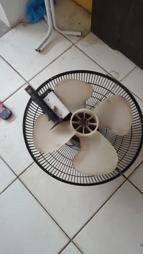 Vendo ventilador de parede 40cm potente