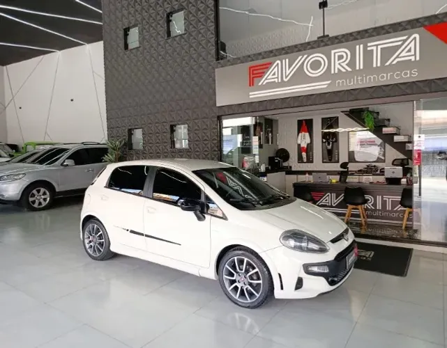 Fiat Punto Blackmotion 1.8 Flex 16V 5P. 2014