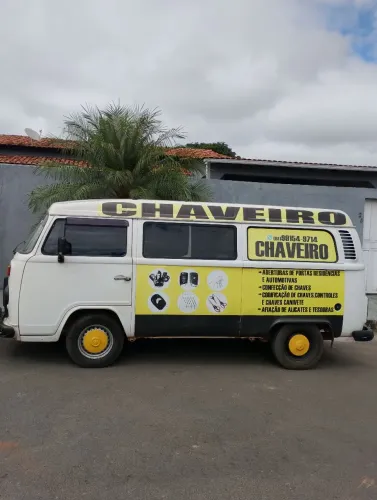 Volkswagen Kombi Standard 1.4 MI Total Flex 8V 2009