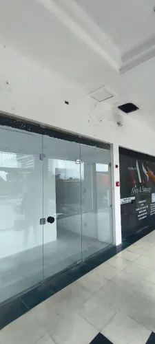 Alugo sala shopping Janga 1 andar