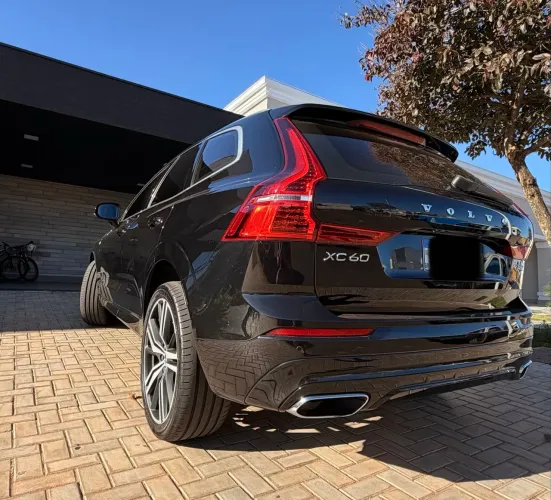 Volvo XC-60 XC 60 T-8 Híbrido R-design 2.0 5P 2019
