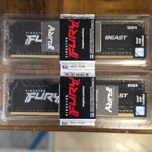 Memoria kingston fury beast 16gb 3200mhz ddr4 - usada