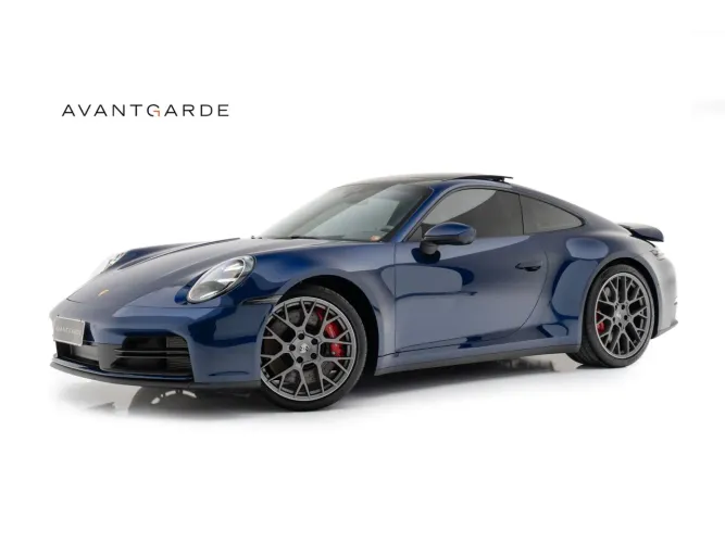 Porsche 911 Carrera 3.0 24V H6 PDK 2025