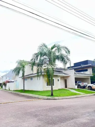 Imóvel de alto padrão, com design sofisticado e acabamento de alto nível, disponível para
