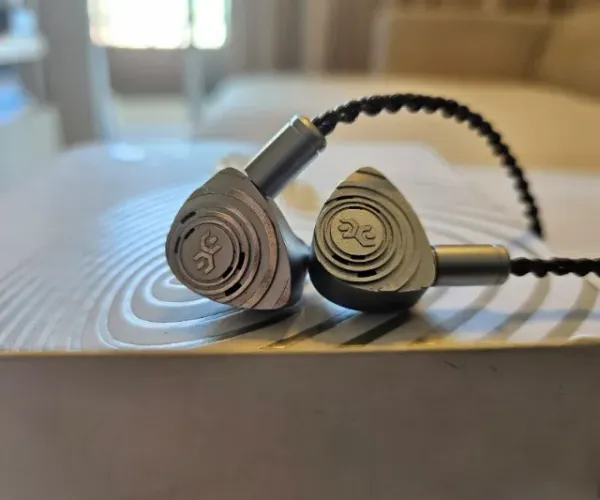 Fone Elysian Pilgrim