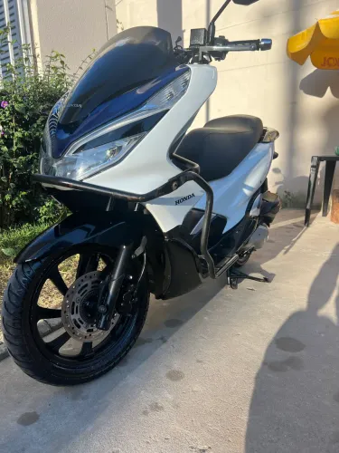 Pcx Sport 2022 ótimo estado de conservação.