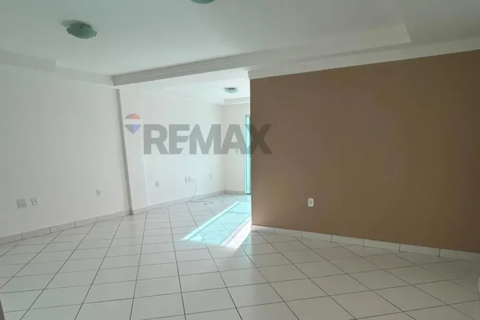 Apartamento com 3 quartos sendo 1 suíte na Avenida Kaikan