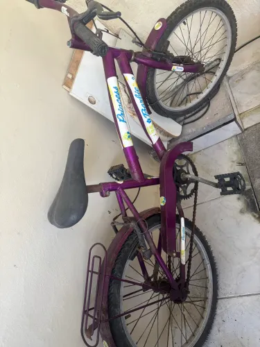 Bicicleta infantil menina